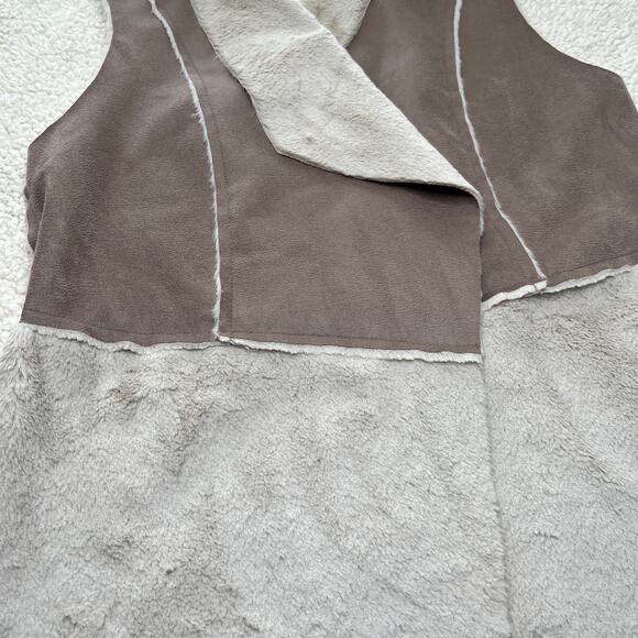 Chico's Faux Suede Brown Beige Patchwork Vest Size 2 - Picture 3 of 11